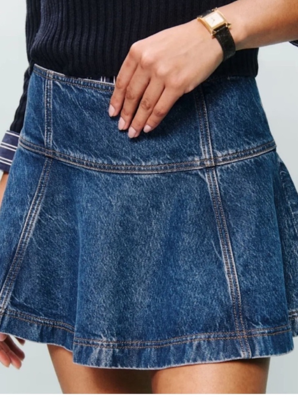 NWT • Reformation Bentley Denim Mini Skirt in Cleary - size 24